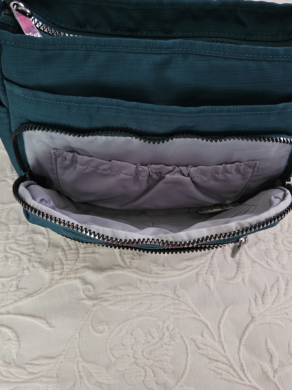 lug Infinity Shimmy Teal Shoulder/Crossbody Bag - Picture 11 of 16